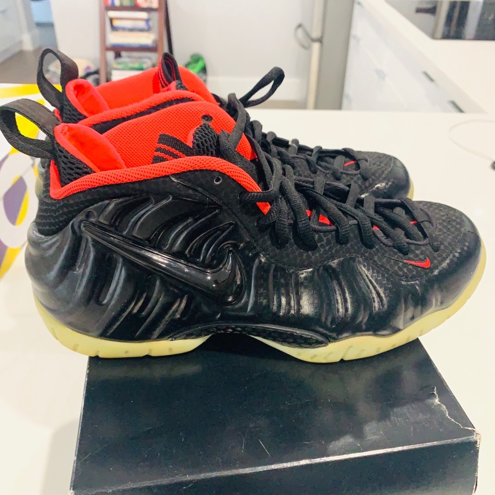 Air Foamposite Pro Yeezy - Picture 4 of 7